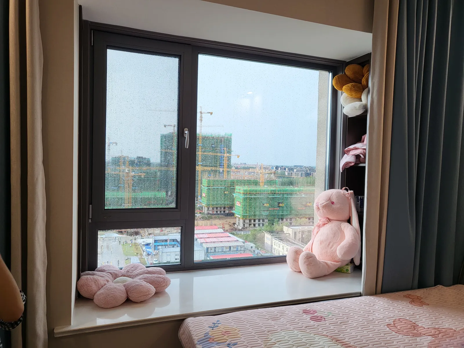 新乡多层住宅换窗,夹胶玻璃该装在哪?不是每扇都要堆配置配图1