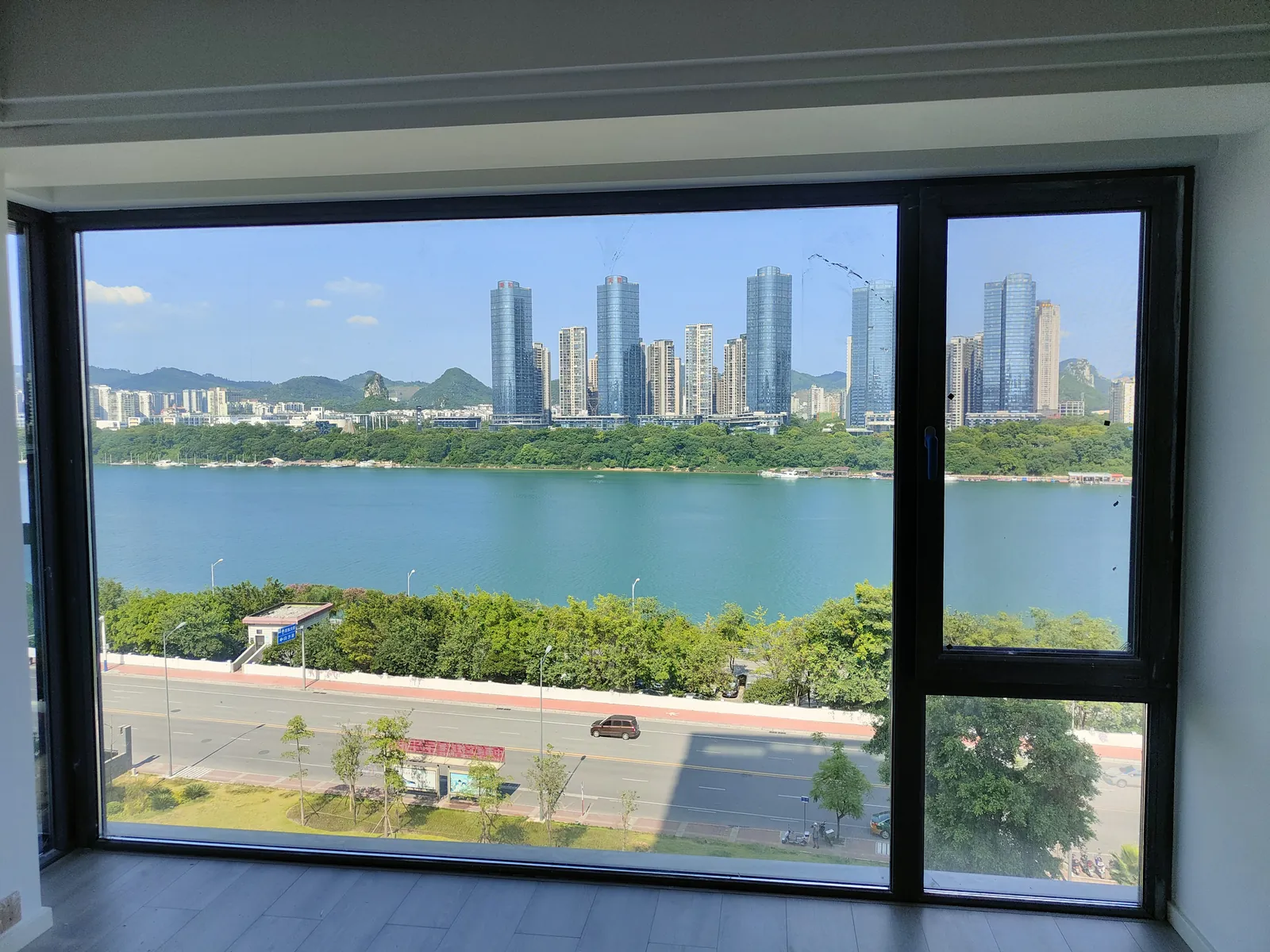 聊城换窗市场调研:春季灰尘进屋,到底该查纱窗还是密封?配图1
